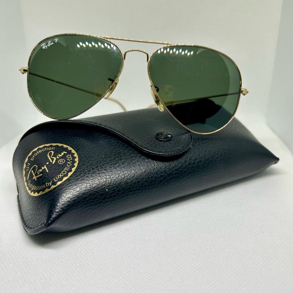 Ray-Ban Gold Frame Aviator Sunglasses with Green Lenses - Picture 6 of 10